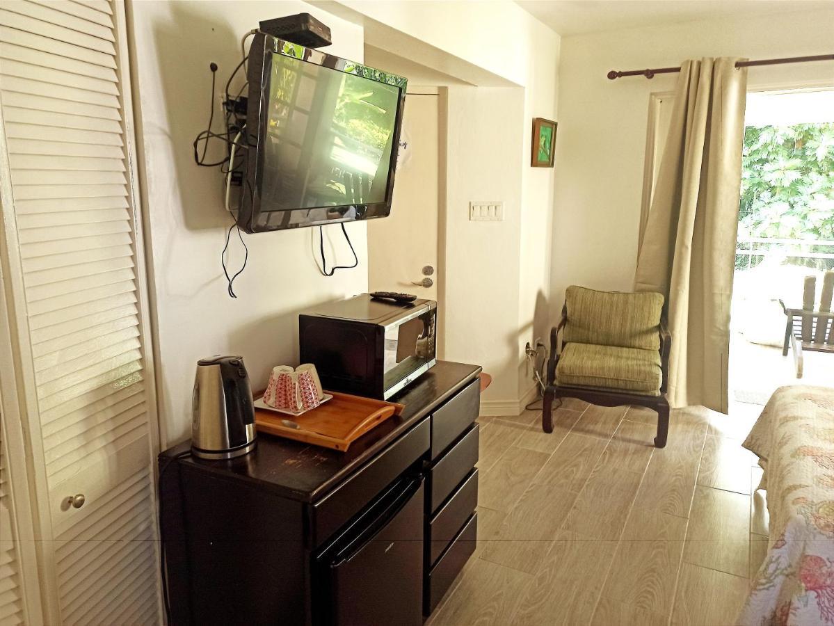 Mystic Ridge Apt 2 Plus 6 Ocho Rios Exterior foto
