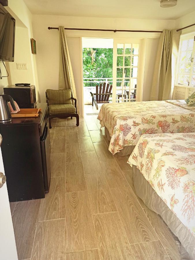 Mystic Ridge Apt 2 Plus 6 Ocho Rios Exterior foto