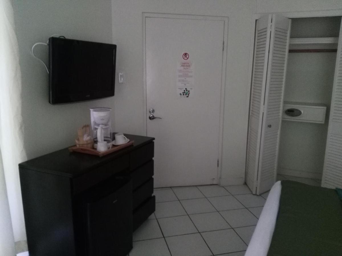 Mystic Ridge Apt 2 Plus 6 Ocho Rios Exterior foto